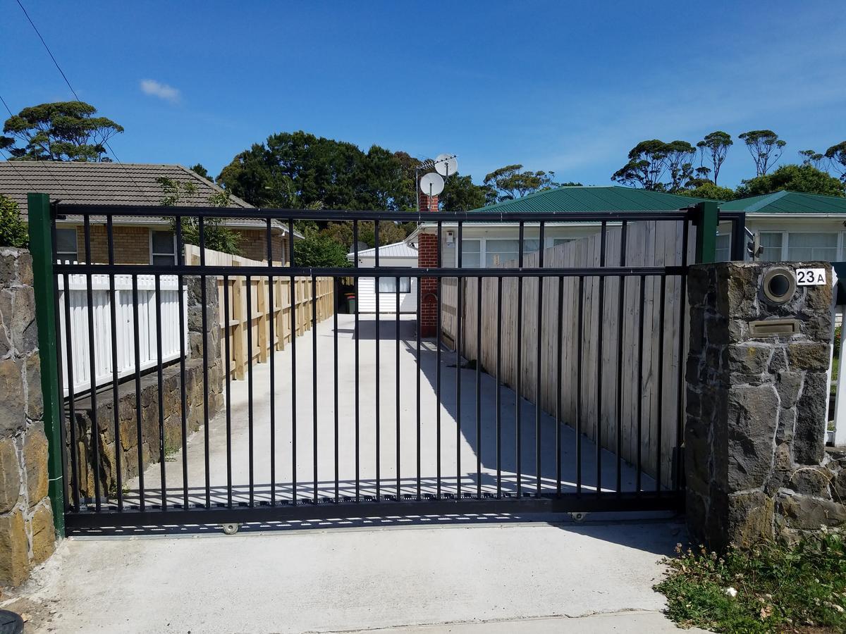 New Smart Home Nearby Plaza Auckland Exterior photo